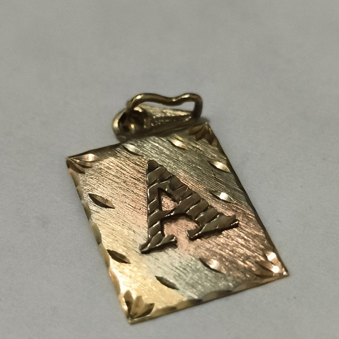 DIJE ORO 14 K 1.8 GRMS (SEMINUEVO)