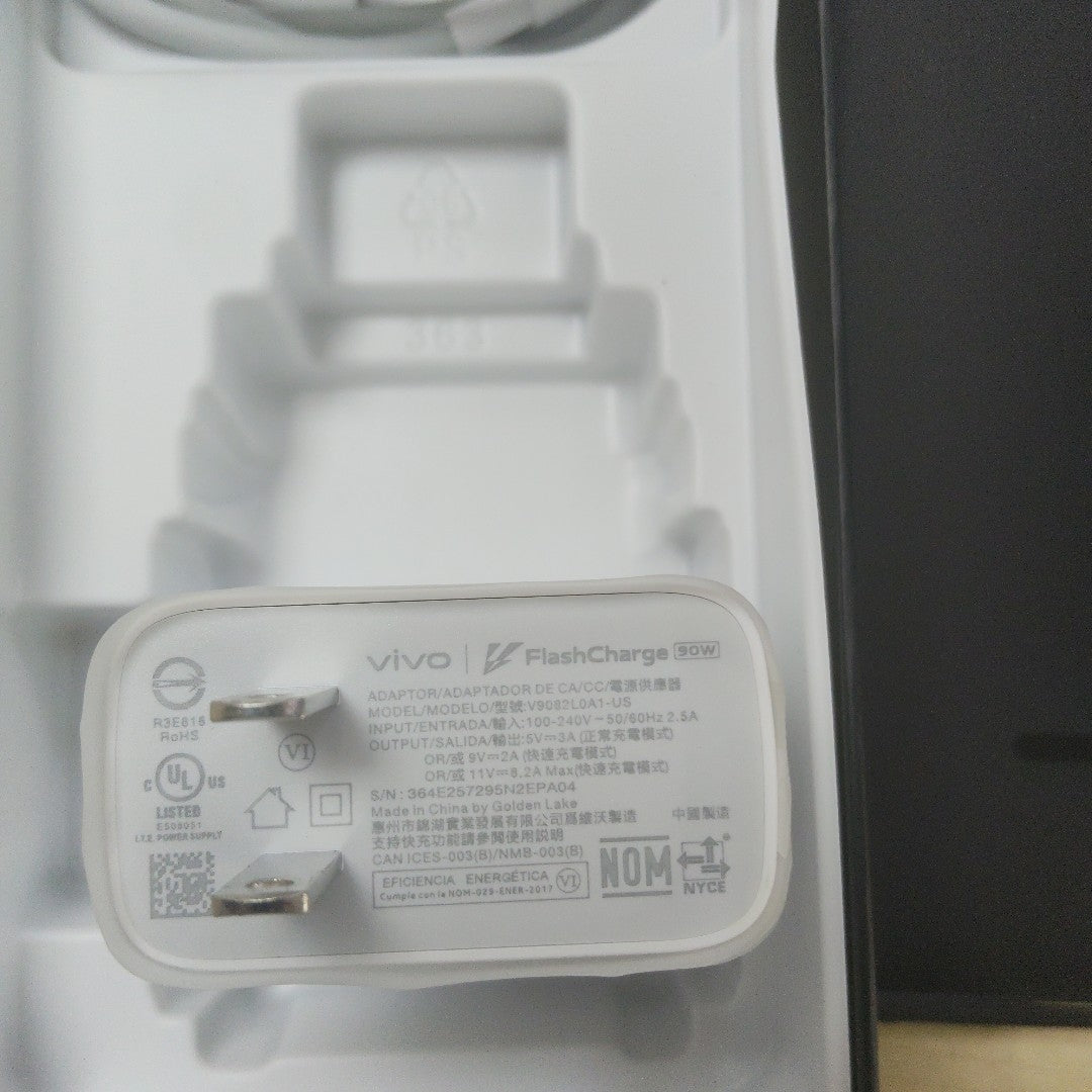 CELULAR VIVO V50 LITE V2441 (2025) 256 GB 8 GB RAM (SEMINUEVO)