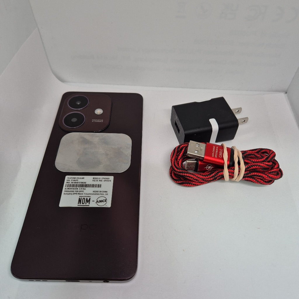 CELULAR OPPO A40 CPH2669 (2024) 256 GB 4 GB RAM (SEMINUEVO)