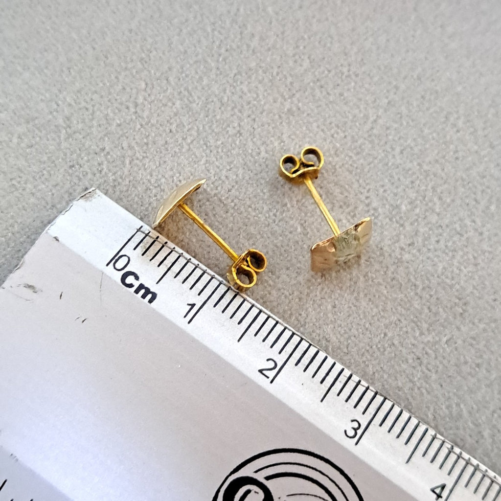 BROQUELES PAR ORO 8 K 0,60 GRMS (SEMINUEVO)