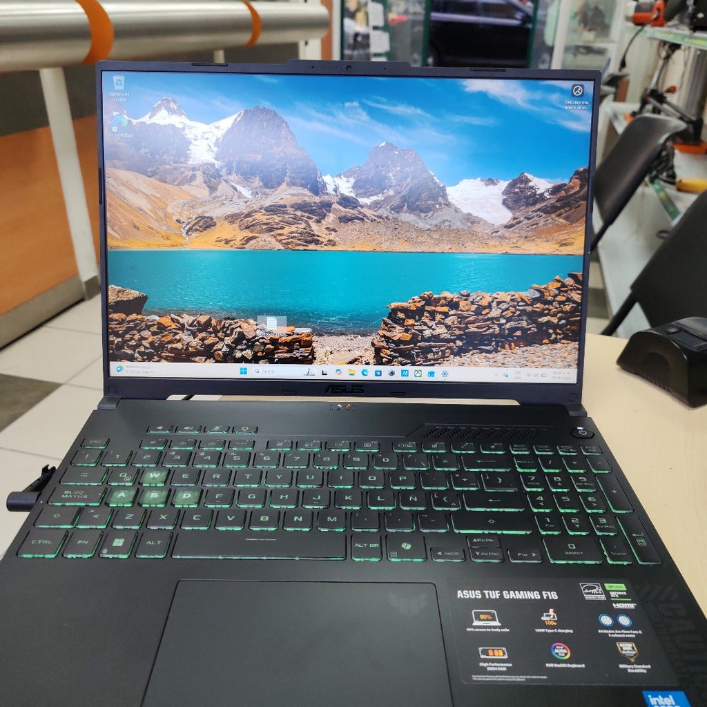 LAPTOP ASUS TUF GAMING F16 FX607VJ-RL023W (2025) 1 TB SSD 16 GB RAM (SEMINUEVO)