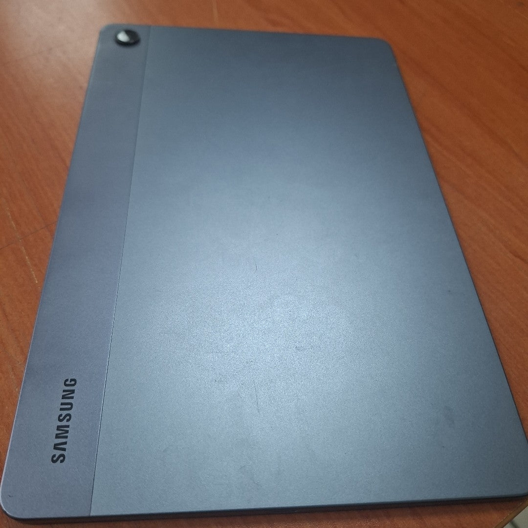 TABLETA SAMSUNG GALAXY TAB A11+ SM-X230 (2025) 128 GB 6 GB RAM (SEMINUEVO)
