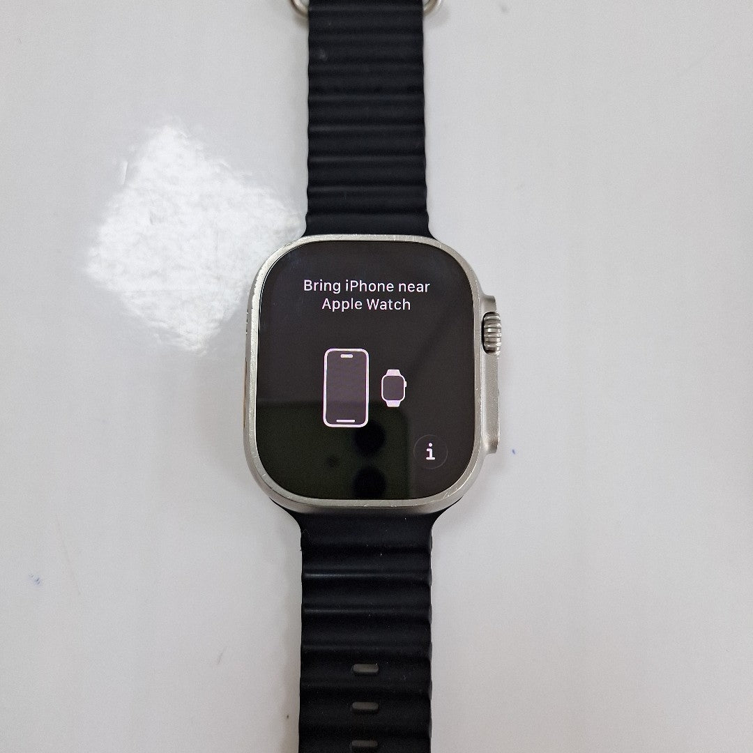SMARTWATCH APPLE ULTRA 2 TITANIUM  A2859 49 MM GPS + CELULAR (SEMINUEVO)