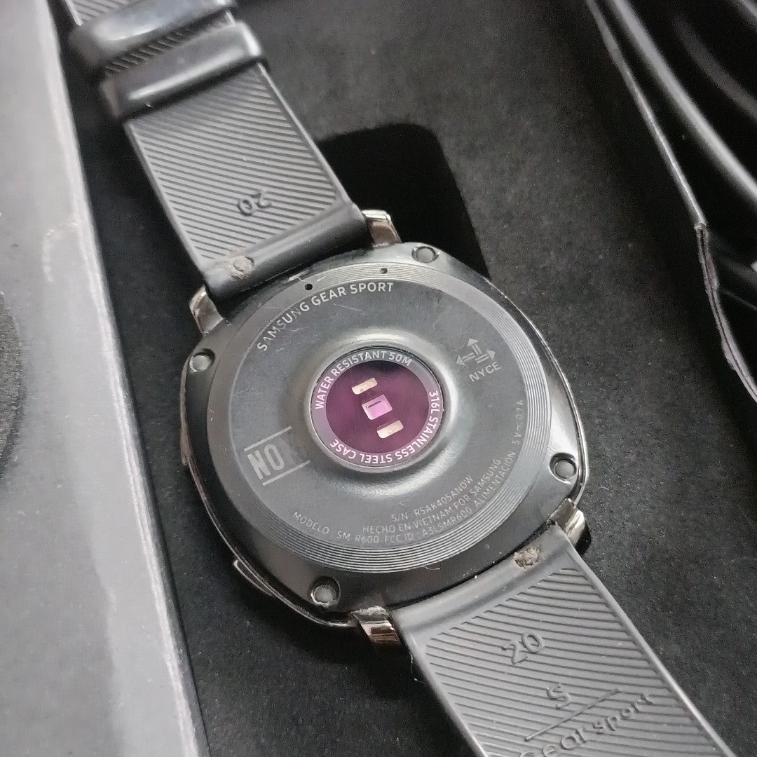 SMARTWATCH SAMSUNG GALAXY GEAR SPORT SM-R600 42 MM BLUETOOTH (SEMINUEVO)