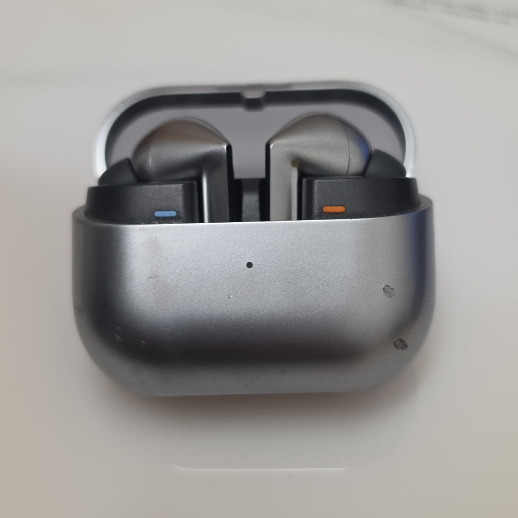 AUDIFONOS SAMSUNG GALAXY BUDS 3 PRO SM-R630 INALAMBRICO IN EAR (SEMINUEVO)