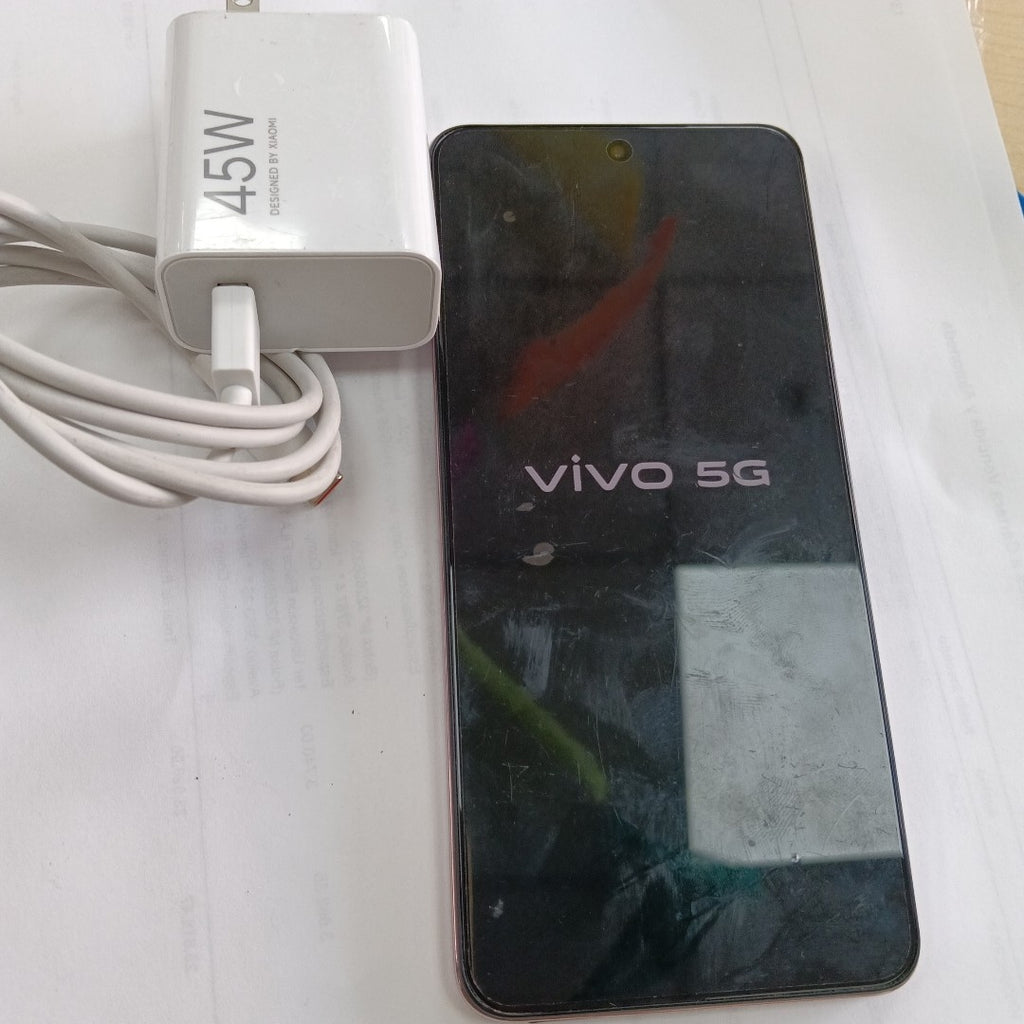 CELULAR VIVO V50 LITE 5G V2440 (2025) 256 GB 12 GB RAM (SEMINUEVO)