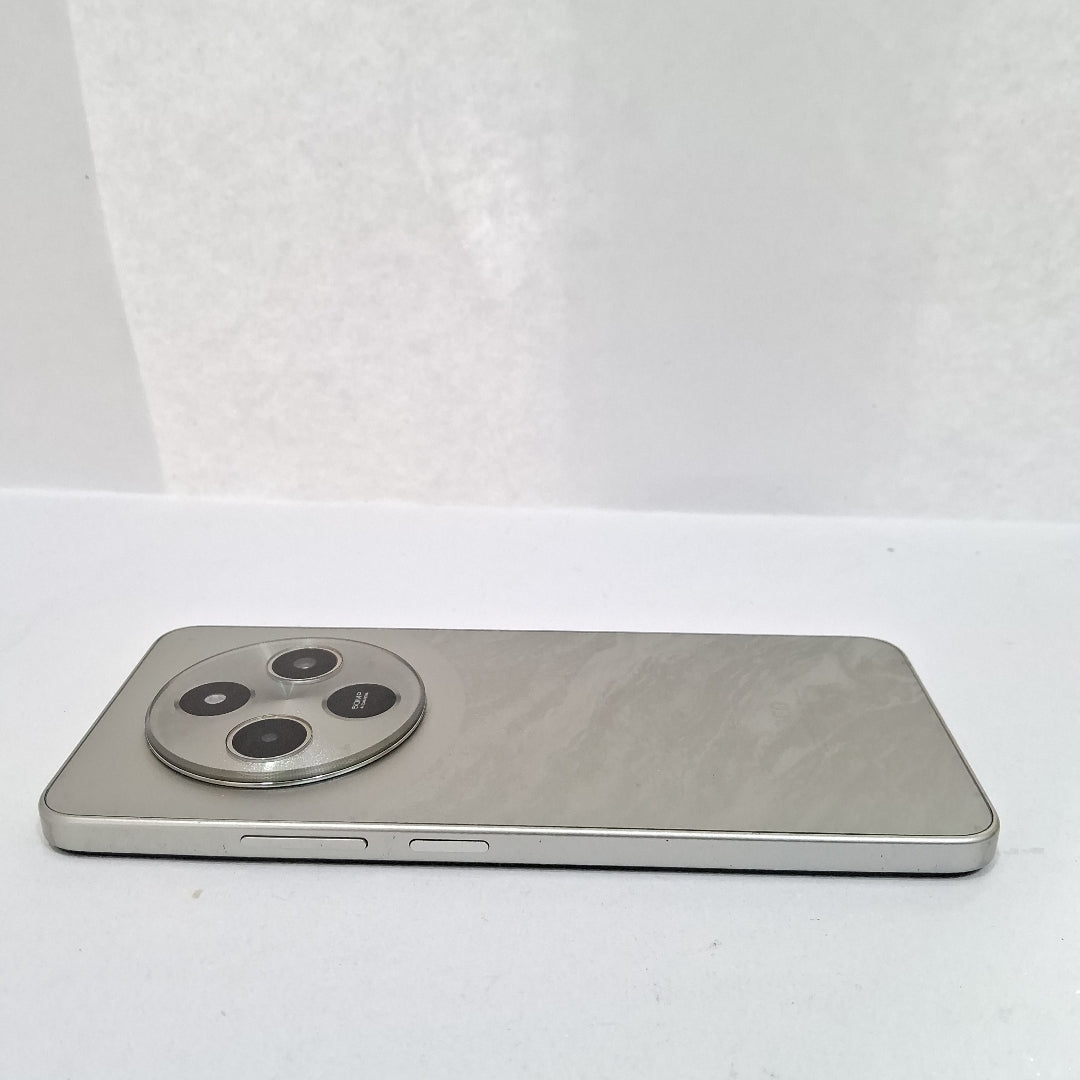 CELULAR XIAOMI POCO C75 2410FPCC5G (2024) 256 GB 8 GB RAM (SEMINUEVO)