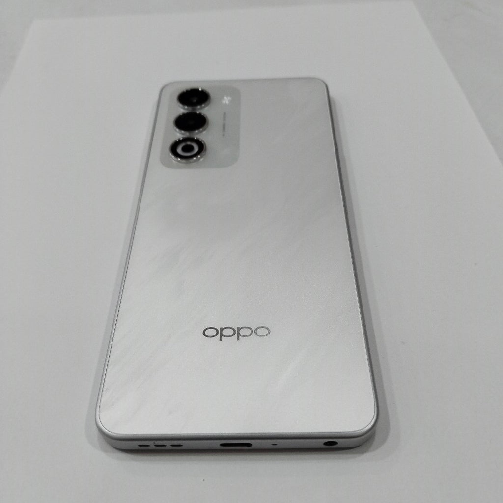 CELULAR OPPO A5 CPH2727 (2025) 256 GB 4 GB RAM (SEMINUEVO)
