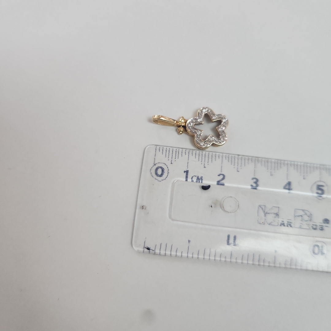 DIJE ORO 14 K 2 GRMS (SEMINUEVO)