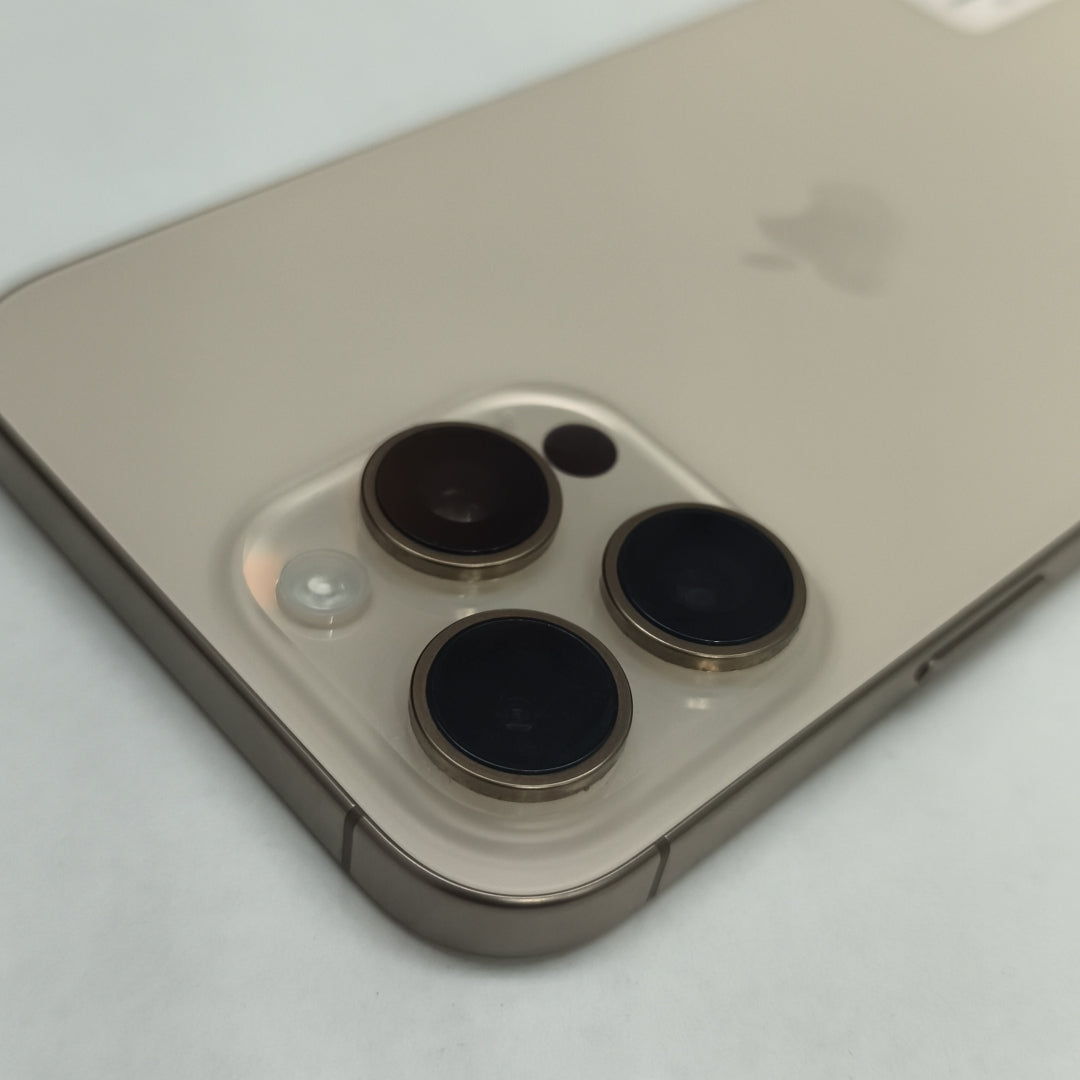 CELULAR APPLE IPHONE 16 PRO MAX A3084 (2024) 256 GB 8 GB RAM (SEMINUEVO)