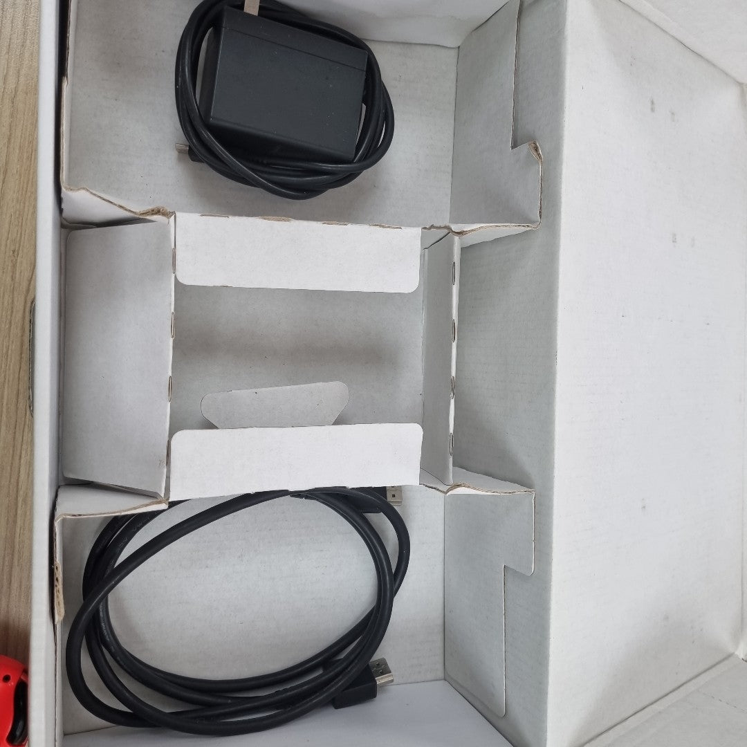 CONSOLA DE VIDEOJUEGO NINTENDO SWITCH 1.1 32 GB (SEMINUEVO)