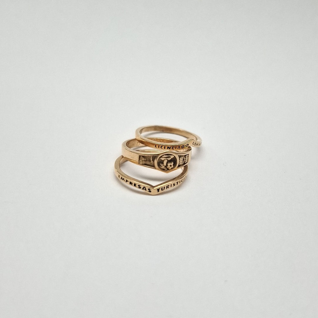 ANILLO DE GRADUACIÓN ORO 14 K 5,80 GRMS (SEMINUEVO)