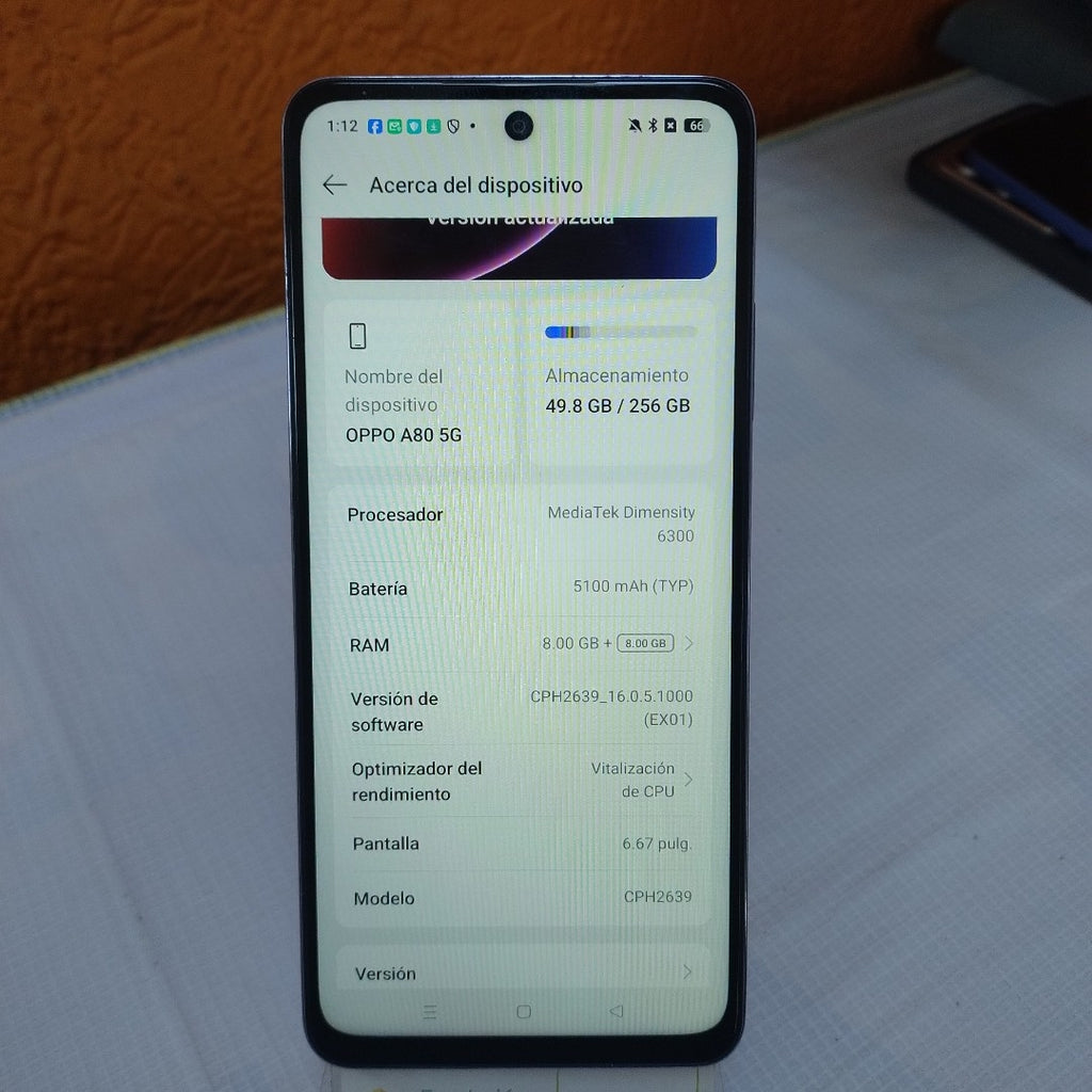 CELULAR OPPO A80 5G CPH2639 (2024) 256 GB 8 GB RAM (SEMINUEVO)