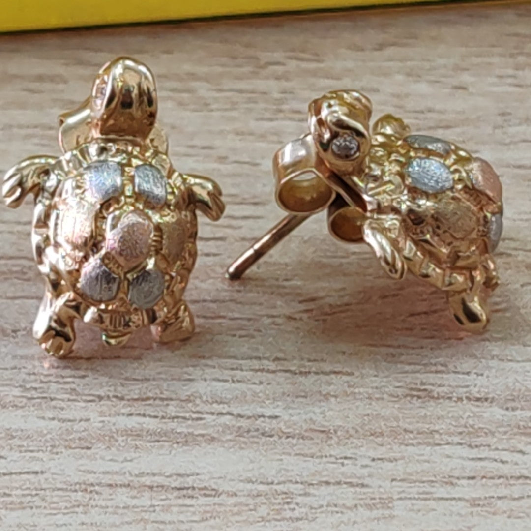 BROQUELES PAR ORO 14 K 3.1 GRMS (SEMINUEVO)