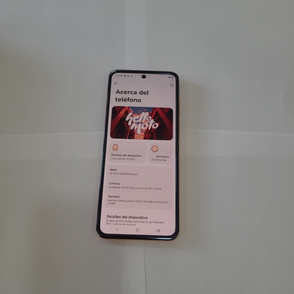 CELULAR MOTOROLA RAZR 50 ULTRA XT2451-3 (2024) 512 GB 12 GB RAM (SEMINUEVO)