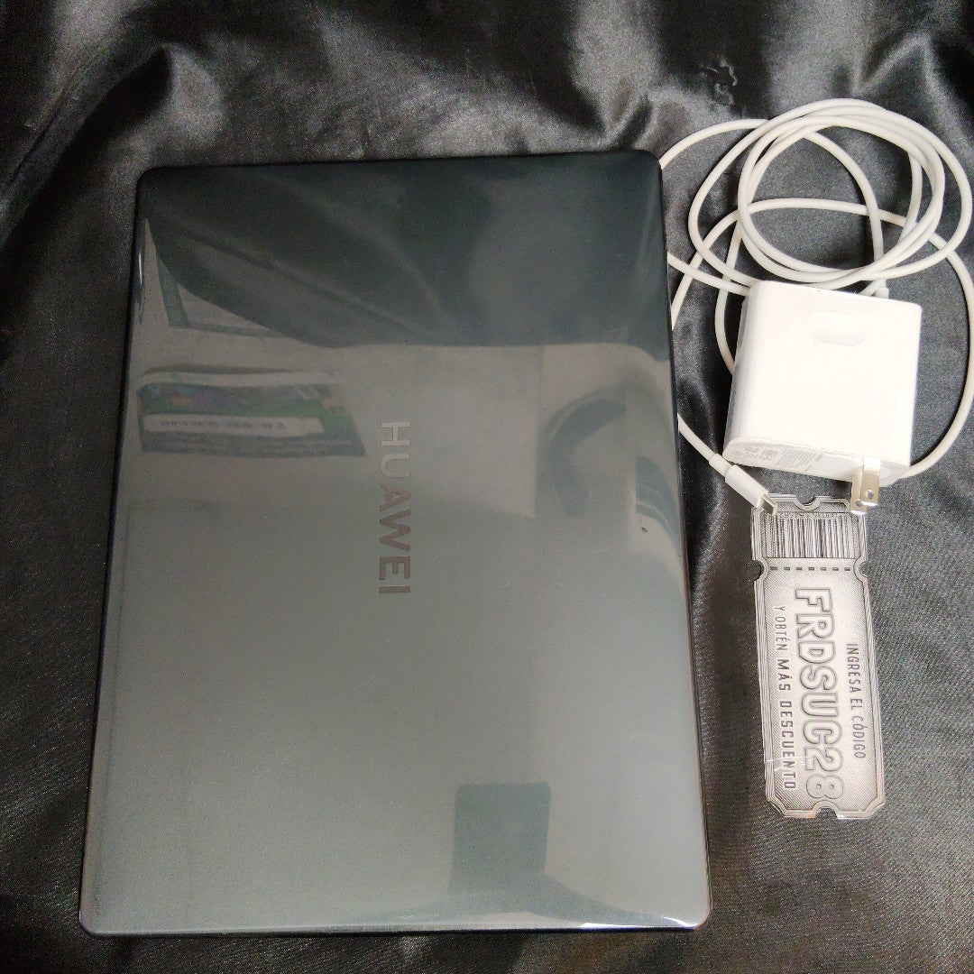 LAPTOP HUAWEI MATEBOOK 14 FLMH-X (2024) 1 TB SSD 16 GB RAM (SEMINUEVO)