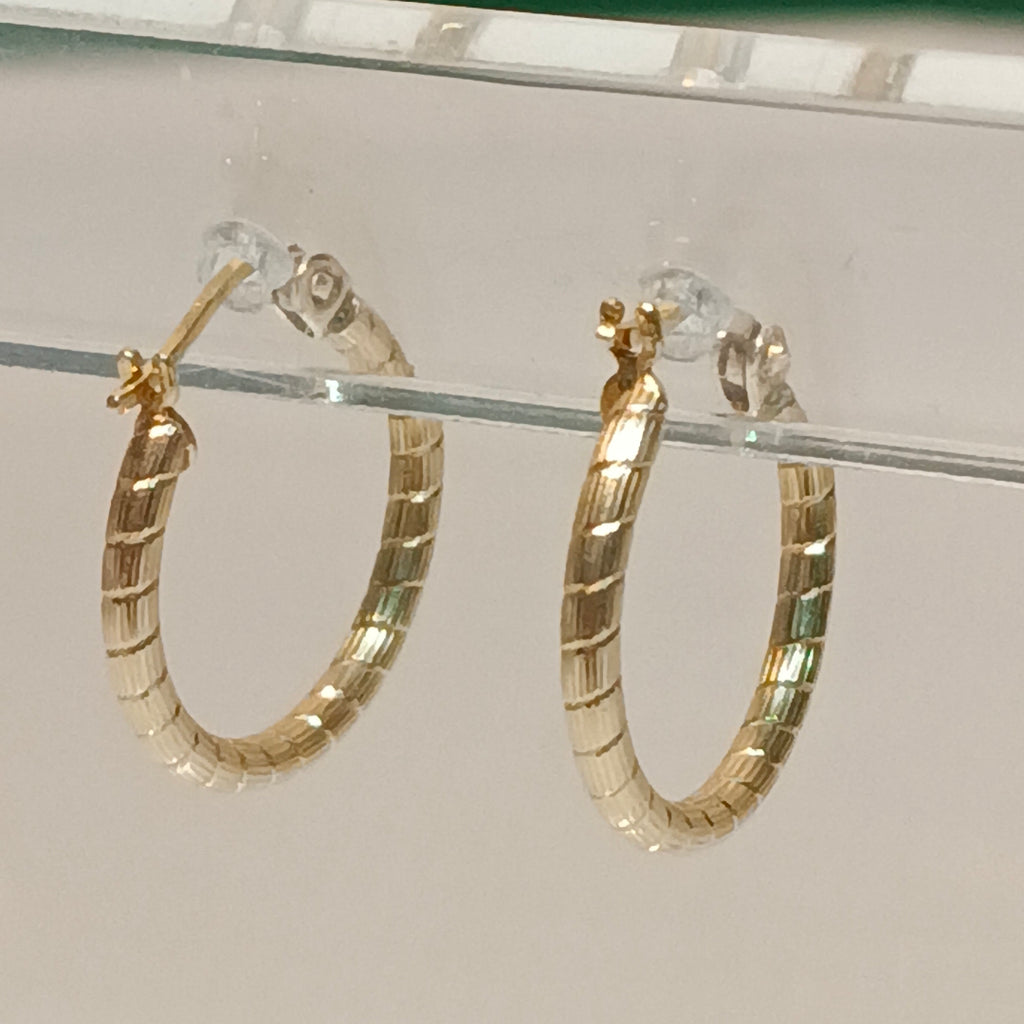 ARRACADAS PAR ORO 14 K 1,50 GRMS (SEMINUEVO)