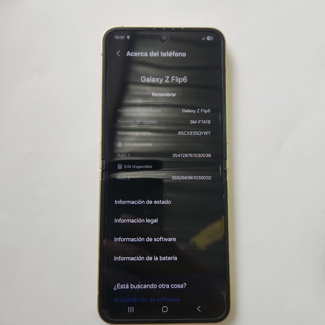 CELULAR SAMSUNG GALAXY Z FLIP6 SM-F741B (2024) 512 GB 12 GB RAM (SEMINUEVO)