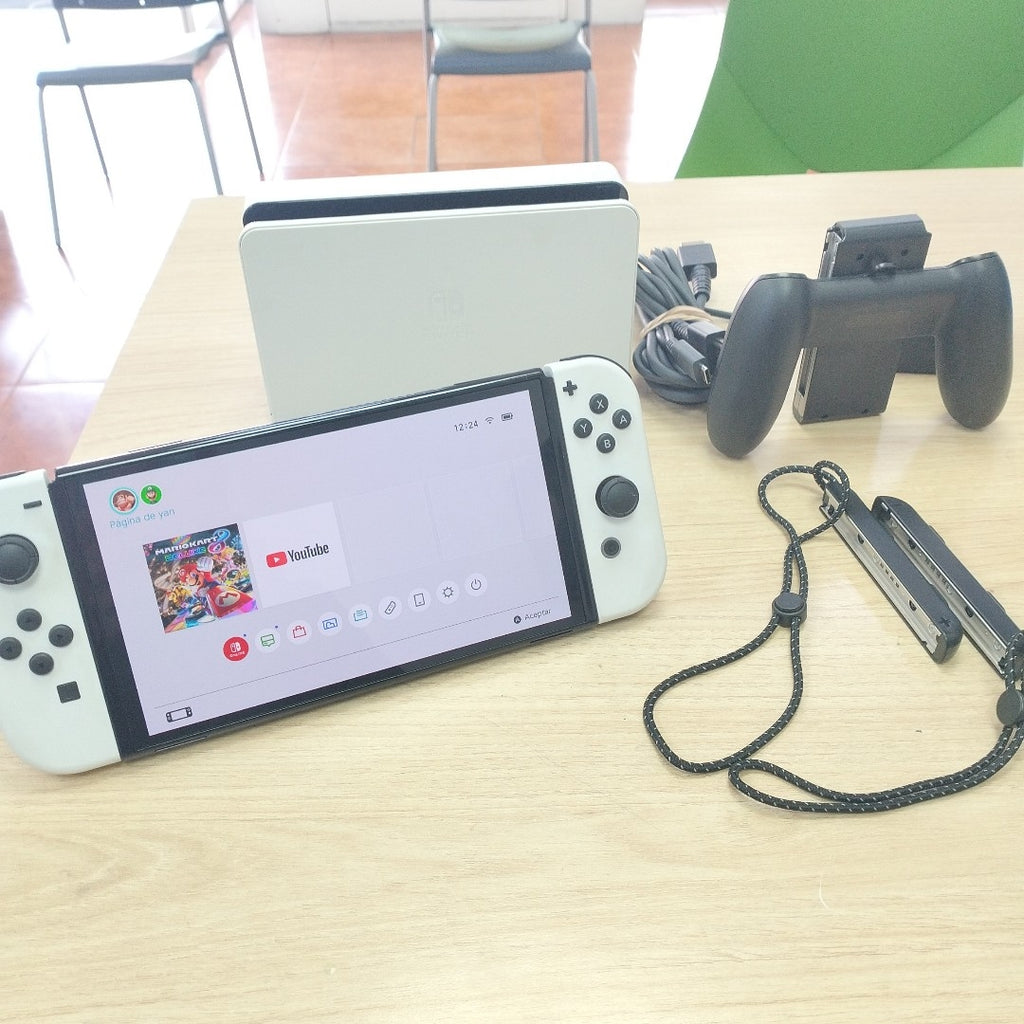 CONSOLA DE VIDEOJUEGO NINTENDO SWITCH OLED 64 GB (SEMINUEVO)