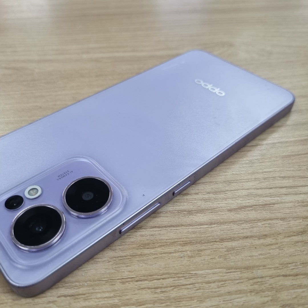 CELULAR OPPO RENO 13F 5G CPH2699 (2025) 256 GB 12 GB RAM (SEMINUEVO)