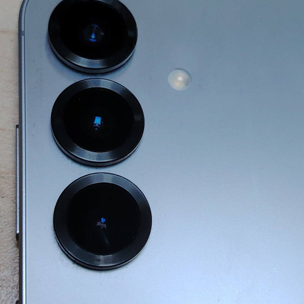 CELULAR SAMSUNG GALAXY S25+ SM-S936B (2025) 512 GB 12 GB RAM (SEMINUEVO)