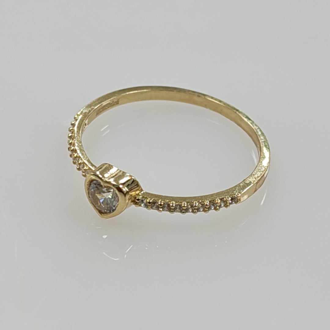 ANILLITO CON CORAZON Y CIRCONIAS 14K 9 TALLA 1.5 GR ADR 124 (NUEVO)