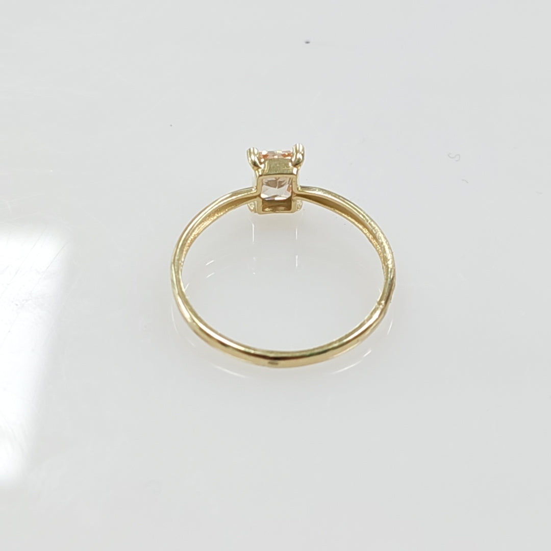ANILLITO CON PIEDRA COLOR 14K 7 TALLA 1.2 GR ADR 119 (NUEVO)