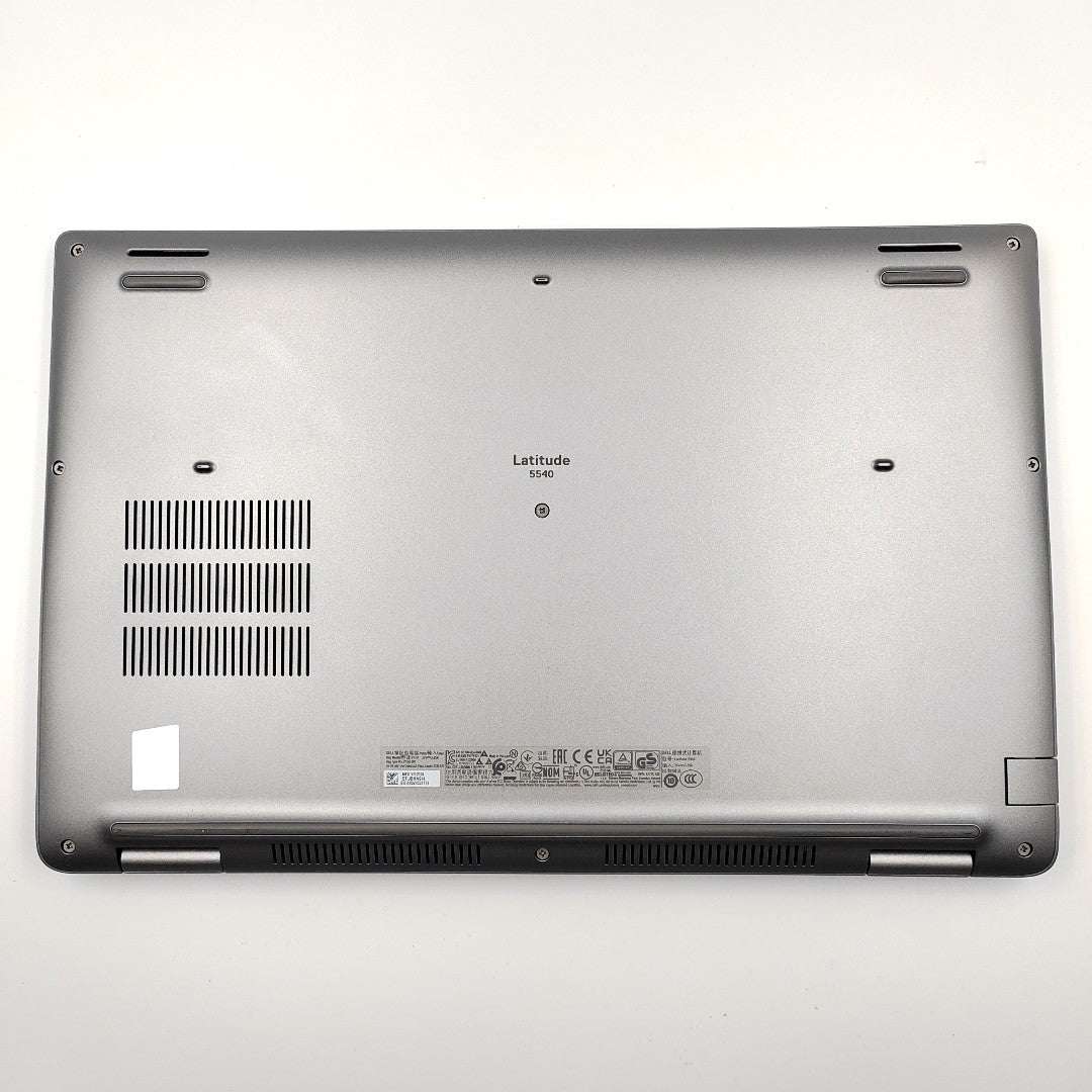 LAPTOP DELL LATITUDE 5540 (2024) 256 GB SSD 16 GB RAM (SEMINUEVO)
