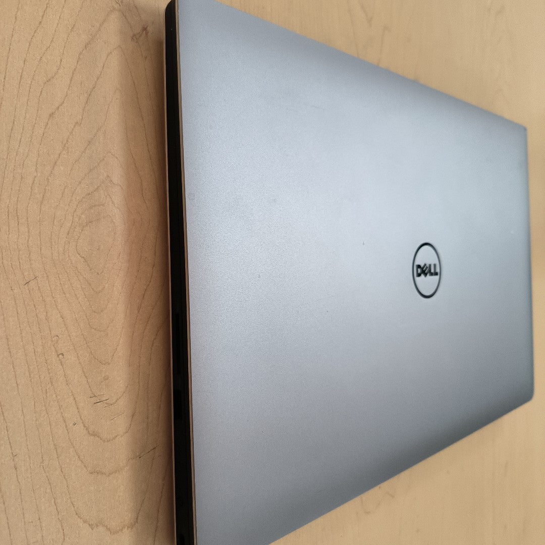 LAPTOP DELL G15 5520 (2022) 512 GB SSD 16 GB RAM (SEMINUEVO)