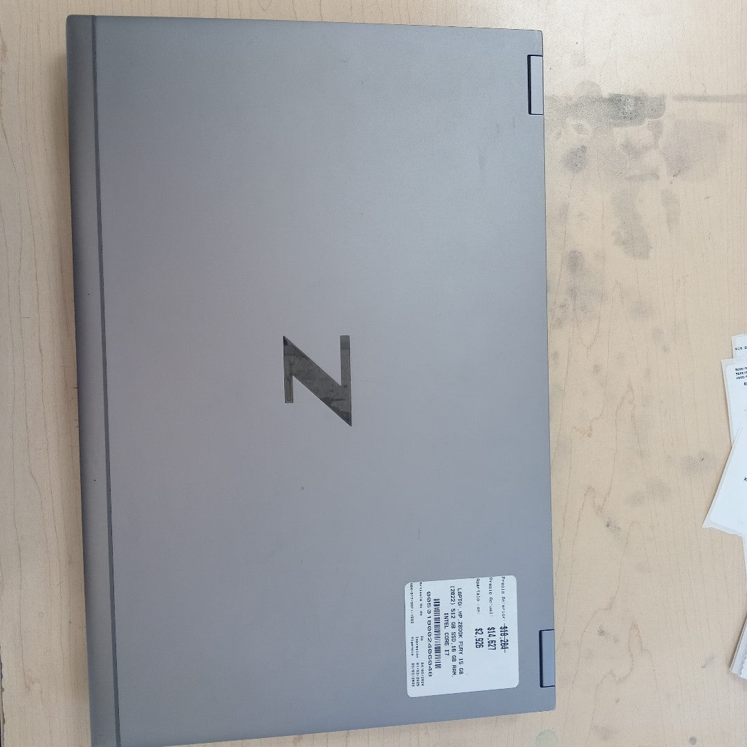 LAPTOP HP ZBOOK FURY 15 G8 (2022) 512 GB SSD 16 GB RAM (SEMINUEVO)