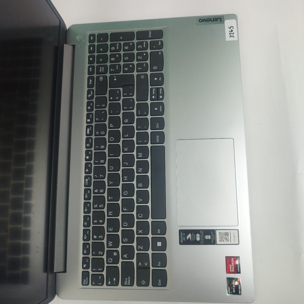 LAPTOP LENOVO IDEAPAD 1 15AMN7 (2023) 256 GB SSD 8 GB RAM (SEMINUEVO)