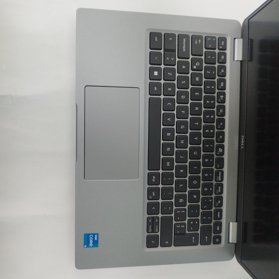 LAPTOP DELL LATITUDE 5430 (2022) 256 GB SSD 16 GB RAM (SEMINUEVO)