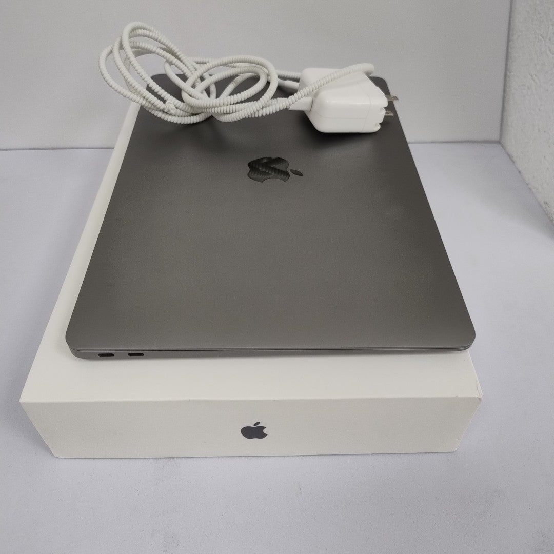 LAPTOP APPLE MACBOOK AIR 13" 2020 3.2 A2337 256 GB SSD 8 GB RAM (SEMINUEVO)