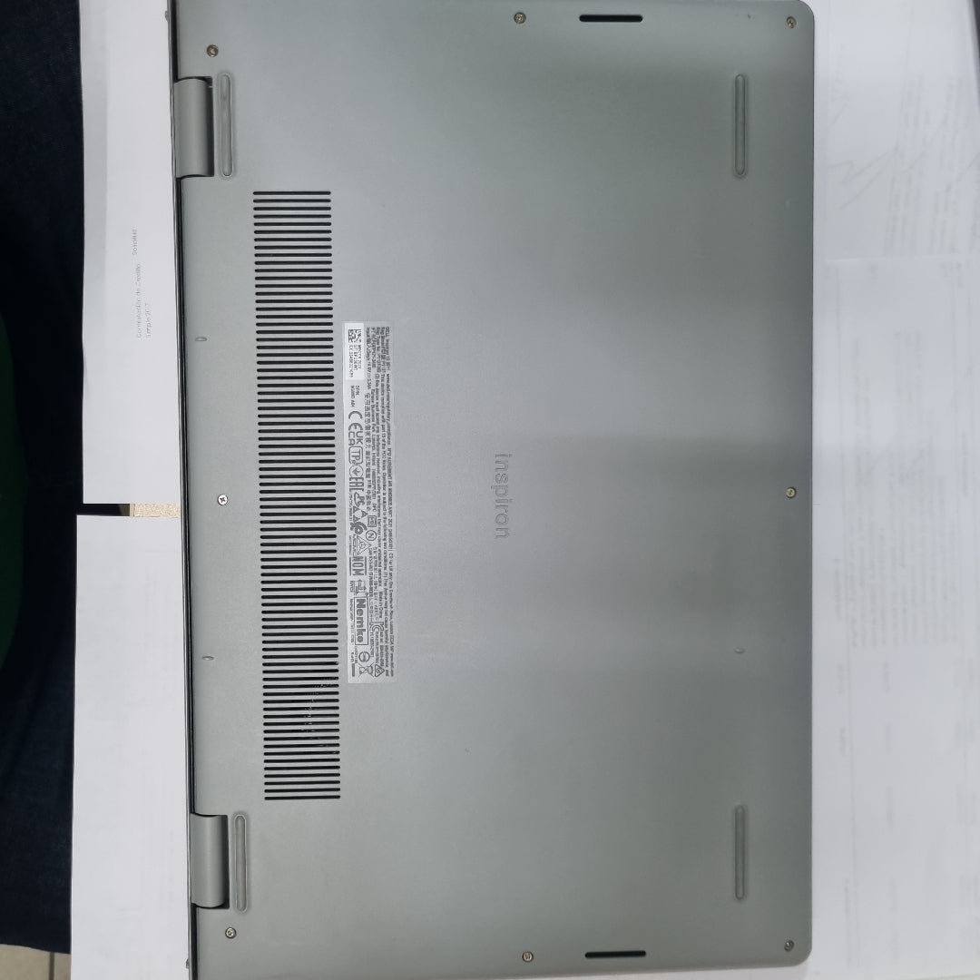LAPTOP DELL INSPIRON 15 3511 (2022) 256 GB SSD 8 GB RAM (SEMINUEVO)