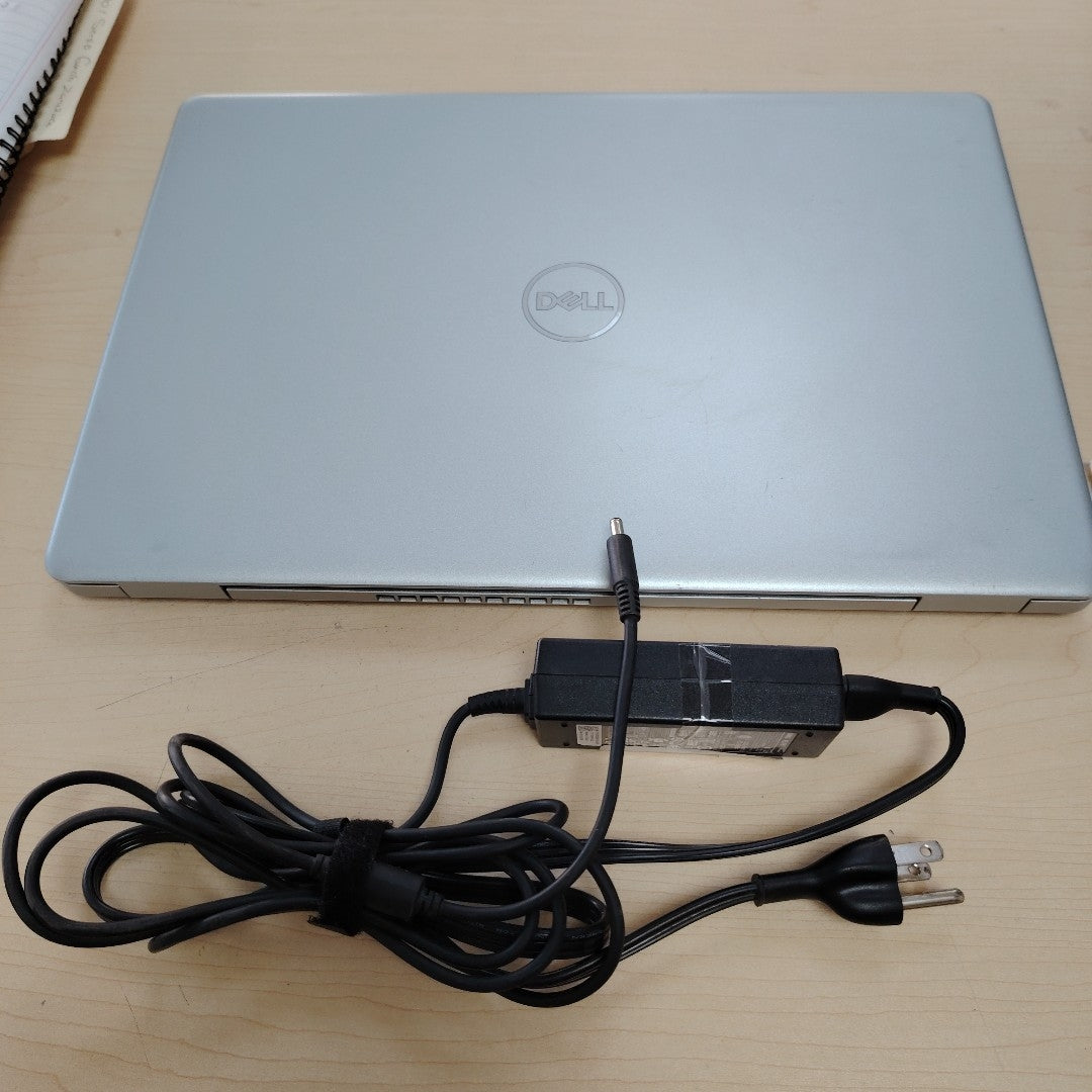 LAPTOP DELL INSPIRON 3502 (2021) 128 GB SSD 8 GB RAM (SEMINUEVO)
