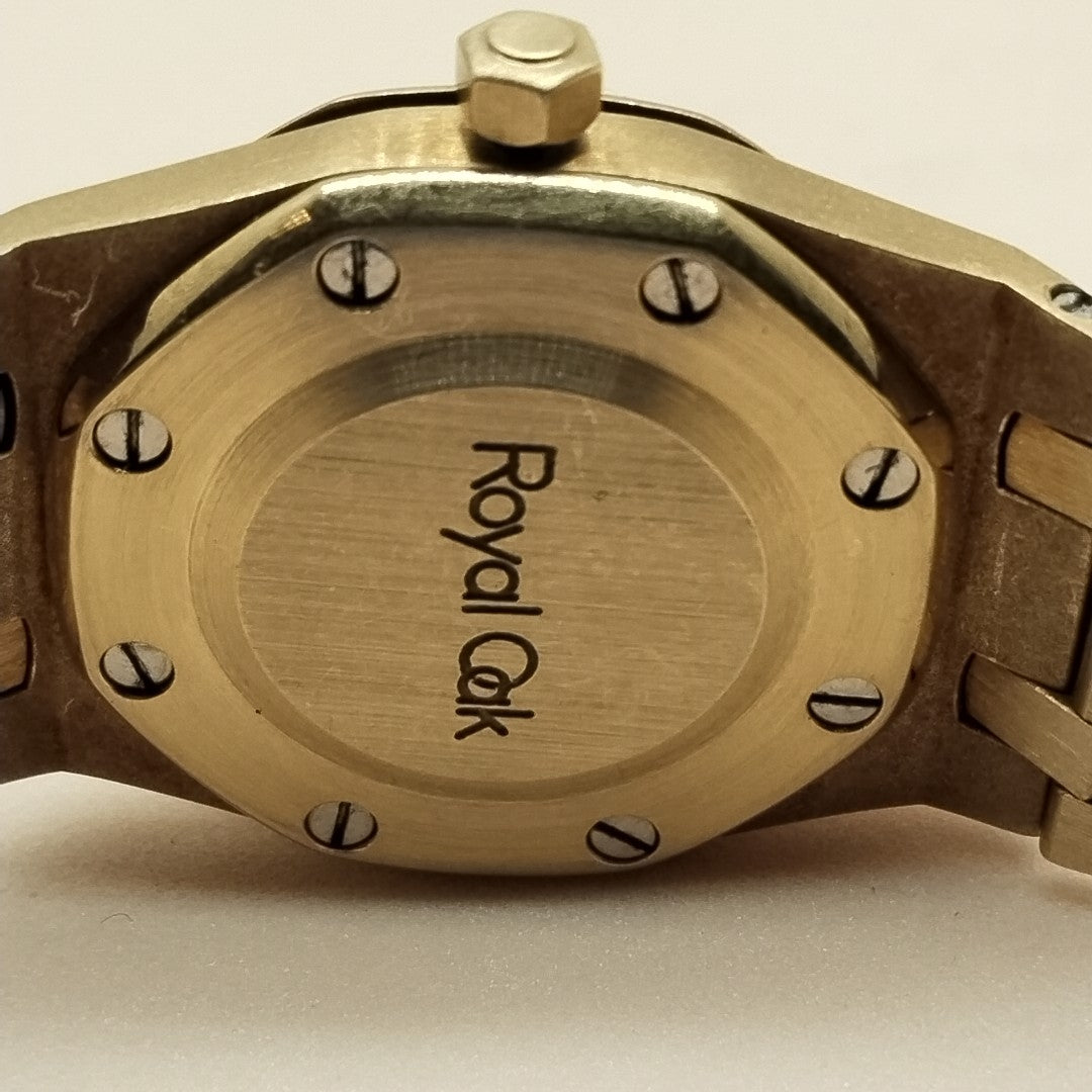 RELOJ CAJA Y PULSO ORO. ORO. 18 K 115.8 GRMS (SEMINUEVO)