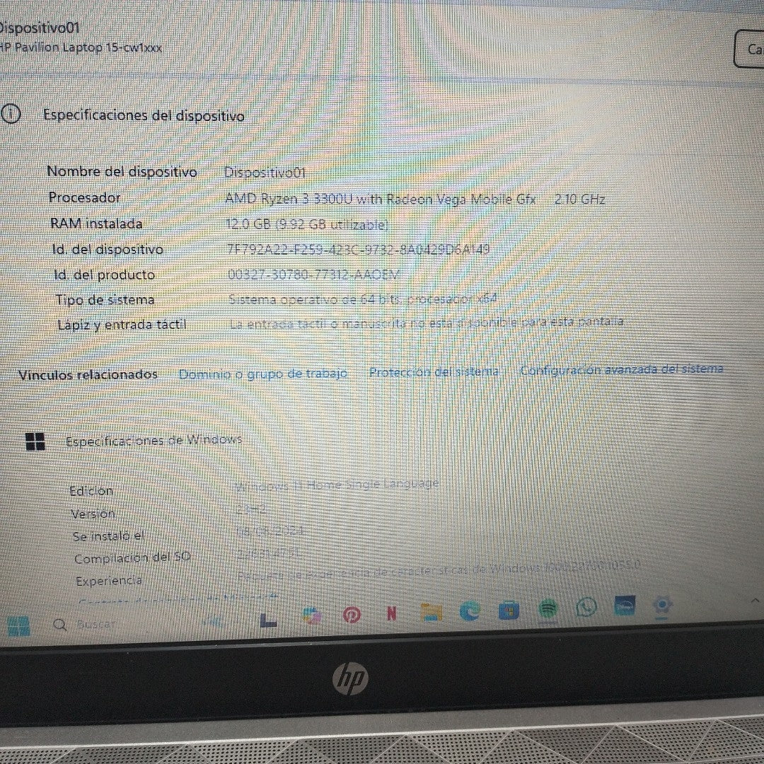 LAPTOP HP PAVILION 15-CW1012LA (2023) 1 TB + 128 GB SSD 12 GB RAM (SEMINUEVO)