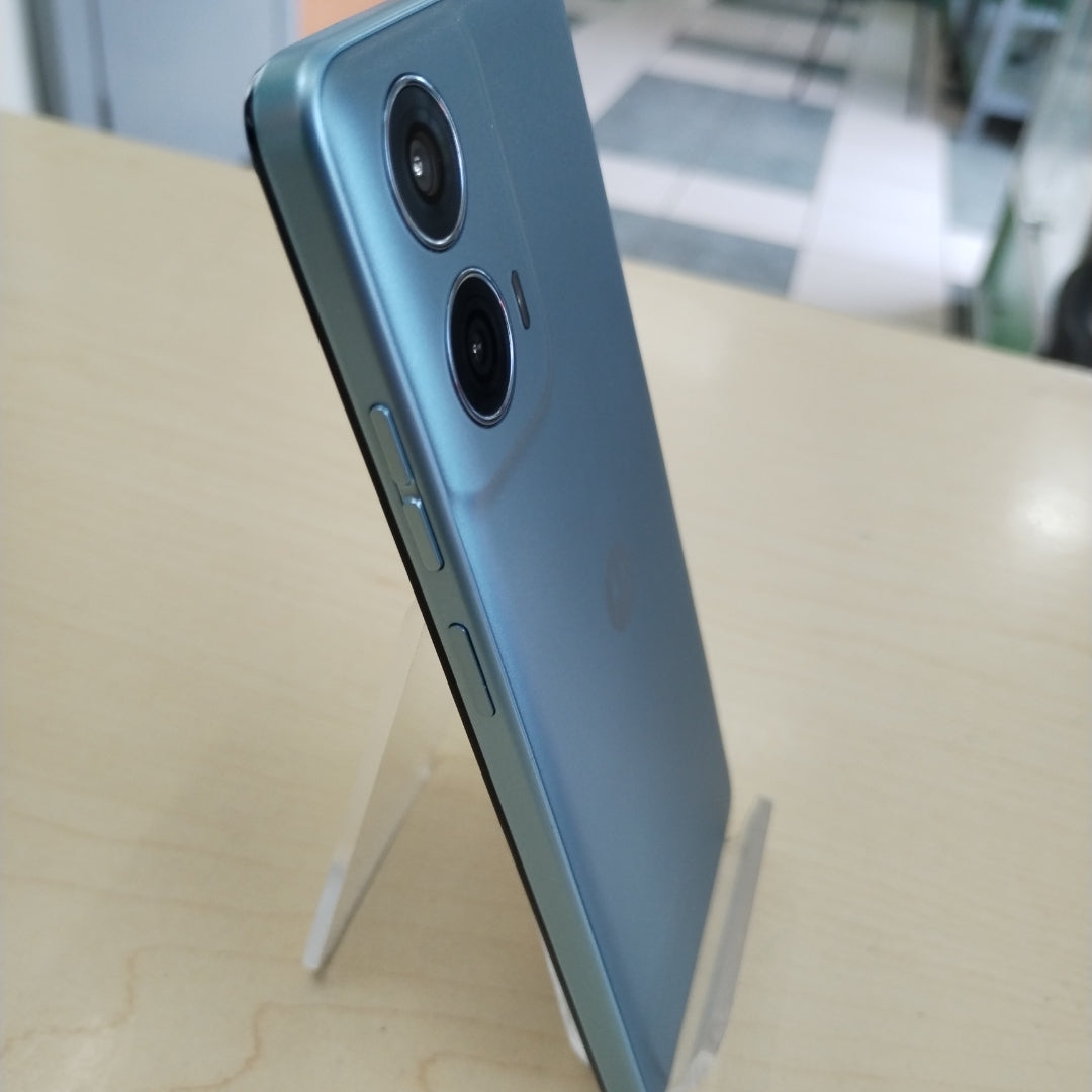 CELULAR MOTOROLA MOTO G24 POWER XT2425-1 (2024) 256 GB 8 GB RAM (SEMINUEVO)