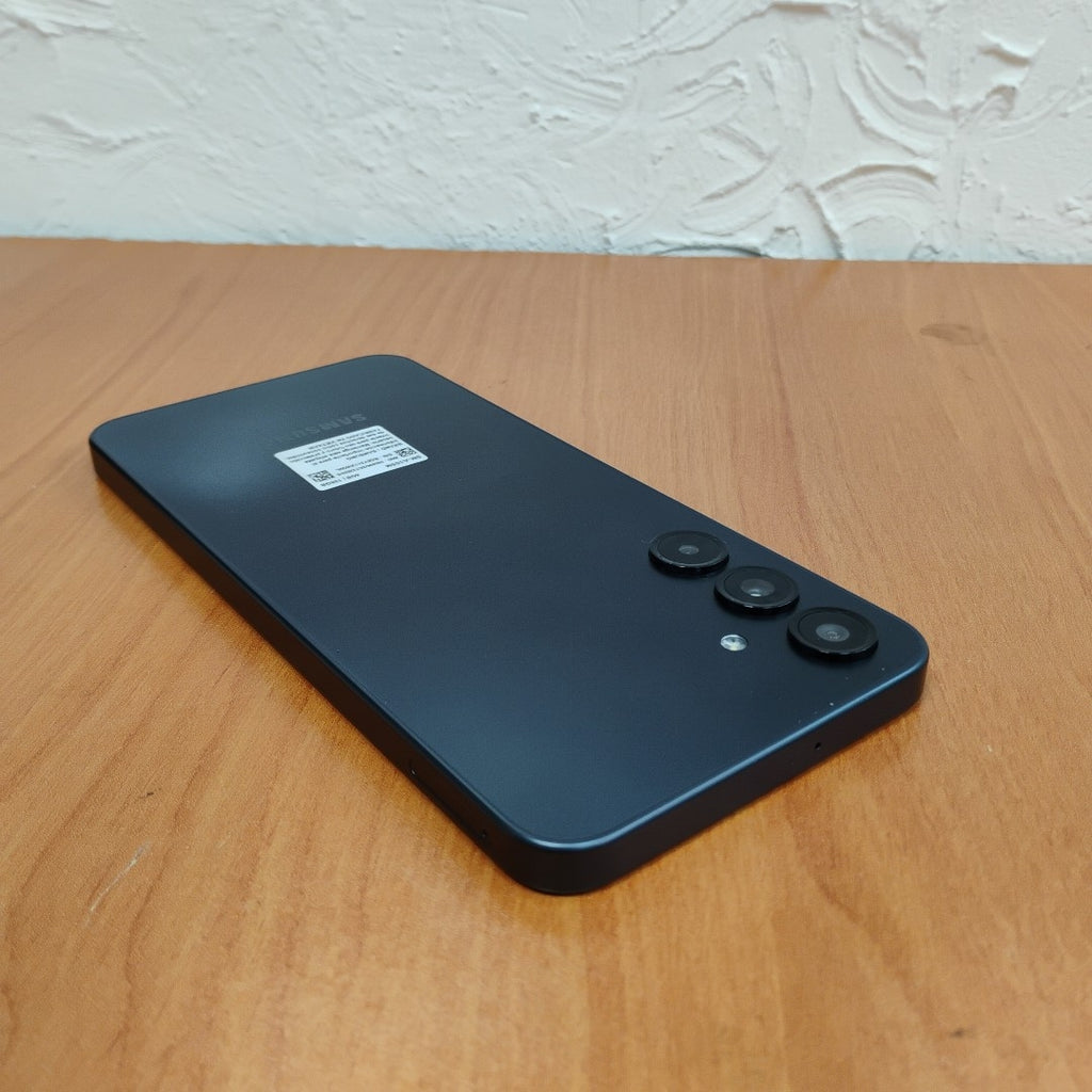 CELULAR SAMSUNG GALAXY A16 SM-A165M (2024) 128 GB 4 GB RAM (SEMINUEVO)