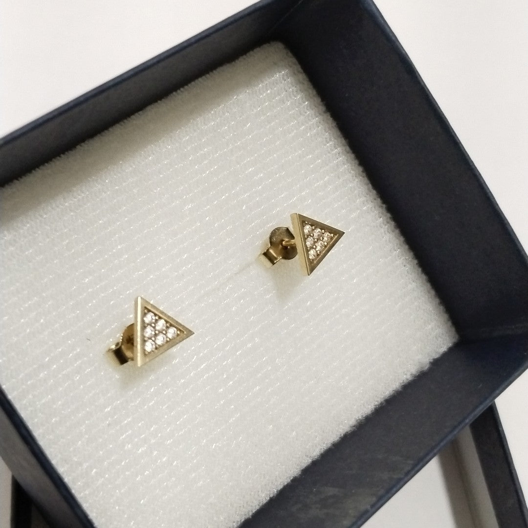 10387BRO00000B1555 FRD11 BROQUEL DE TRIANGULO CON CIRCONIAS EN MEDIO ORO 14K 1.2GRS (NUEVO)