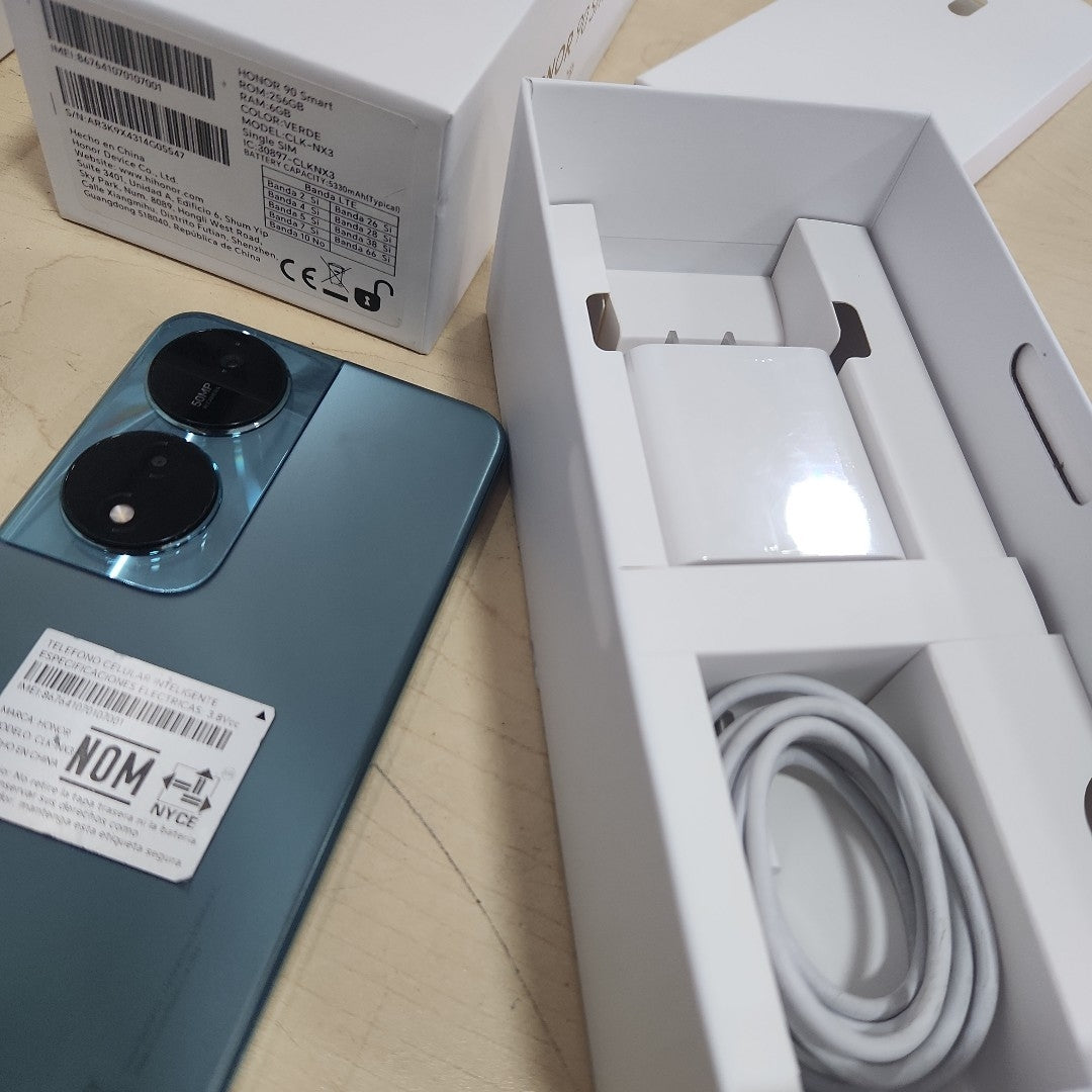 CELULAR HONOR 90 SMART CLK-NX3 (2024) 256 GB 6 GB RAM (SEMINUEVO)