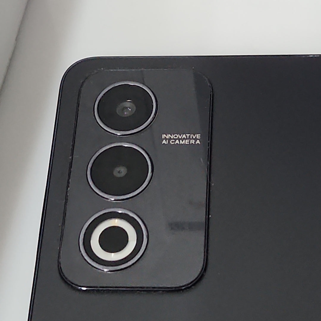 CELULAR OPPO  A80 5G CPH2639 (2024) 256 GB 8 GB RAM (SEMINUEVO)