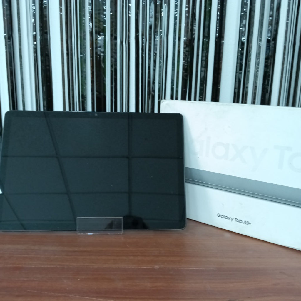 TABLETA SAMSUNG GALAXY TAB A9+ SM-X210 (2023) 128 GB 8 GB RAM (SEMINUEVO)