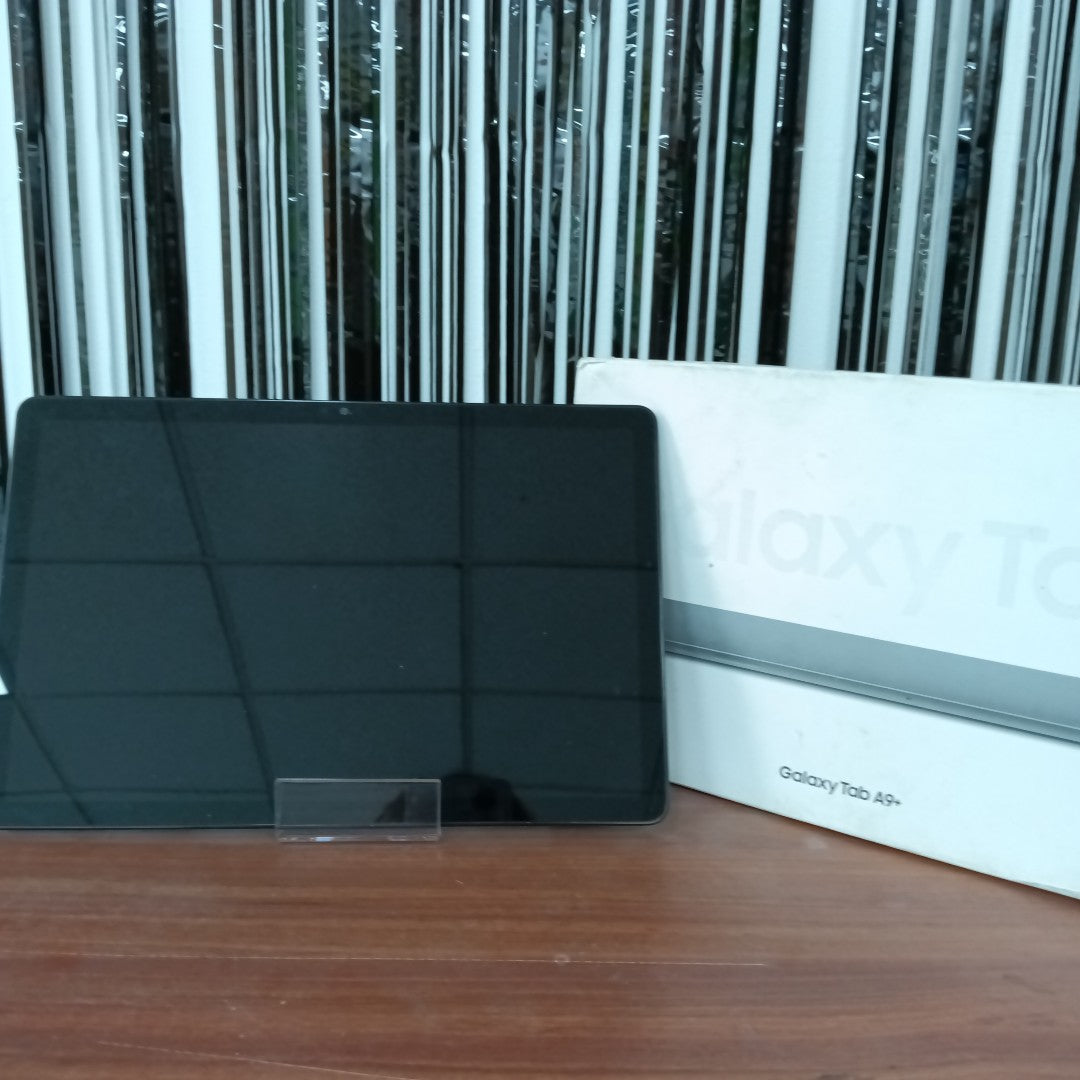 TABLETA SAMSUNG GALAXY TAB A9+ SM-X210 (2023) 128 GB 8 GB RAM (SEMINUEVO)