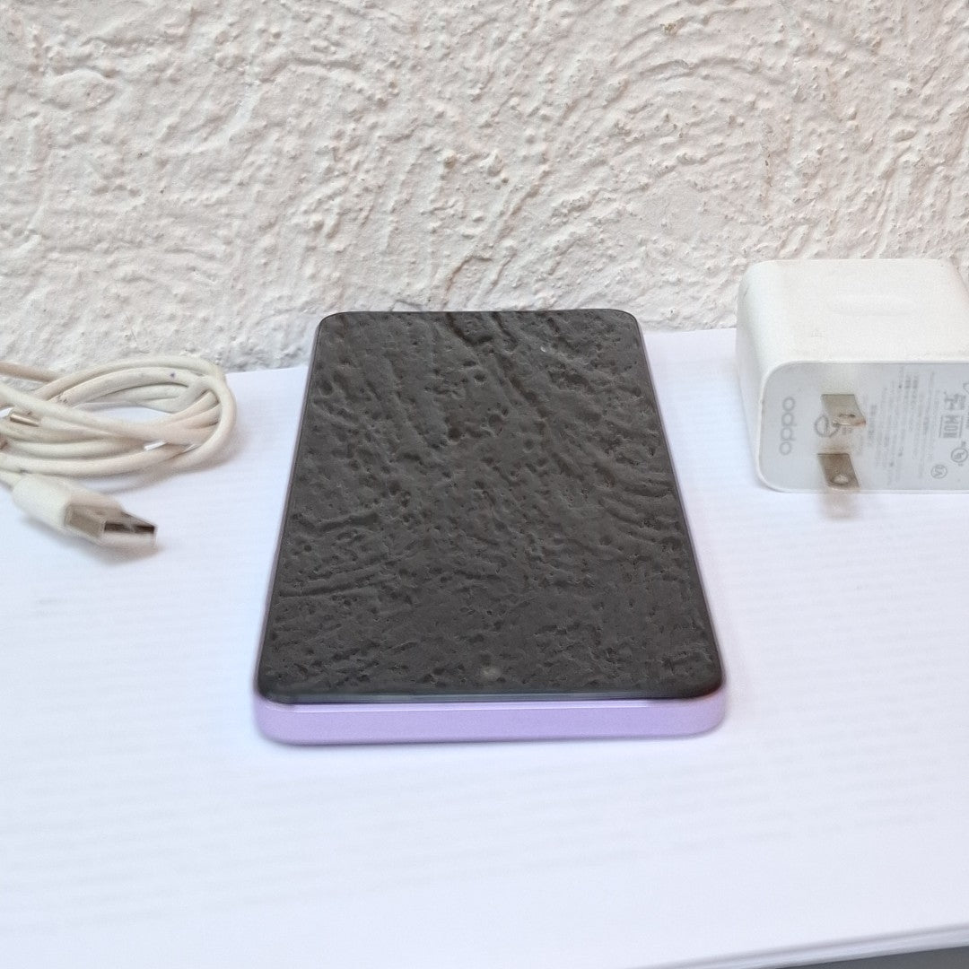 CELULAR OPPO  A80 5G CPH2639 (2024) 256 GB 8 GB RAM (SEMINUEVO)