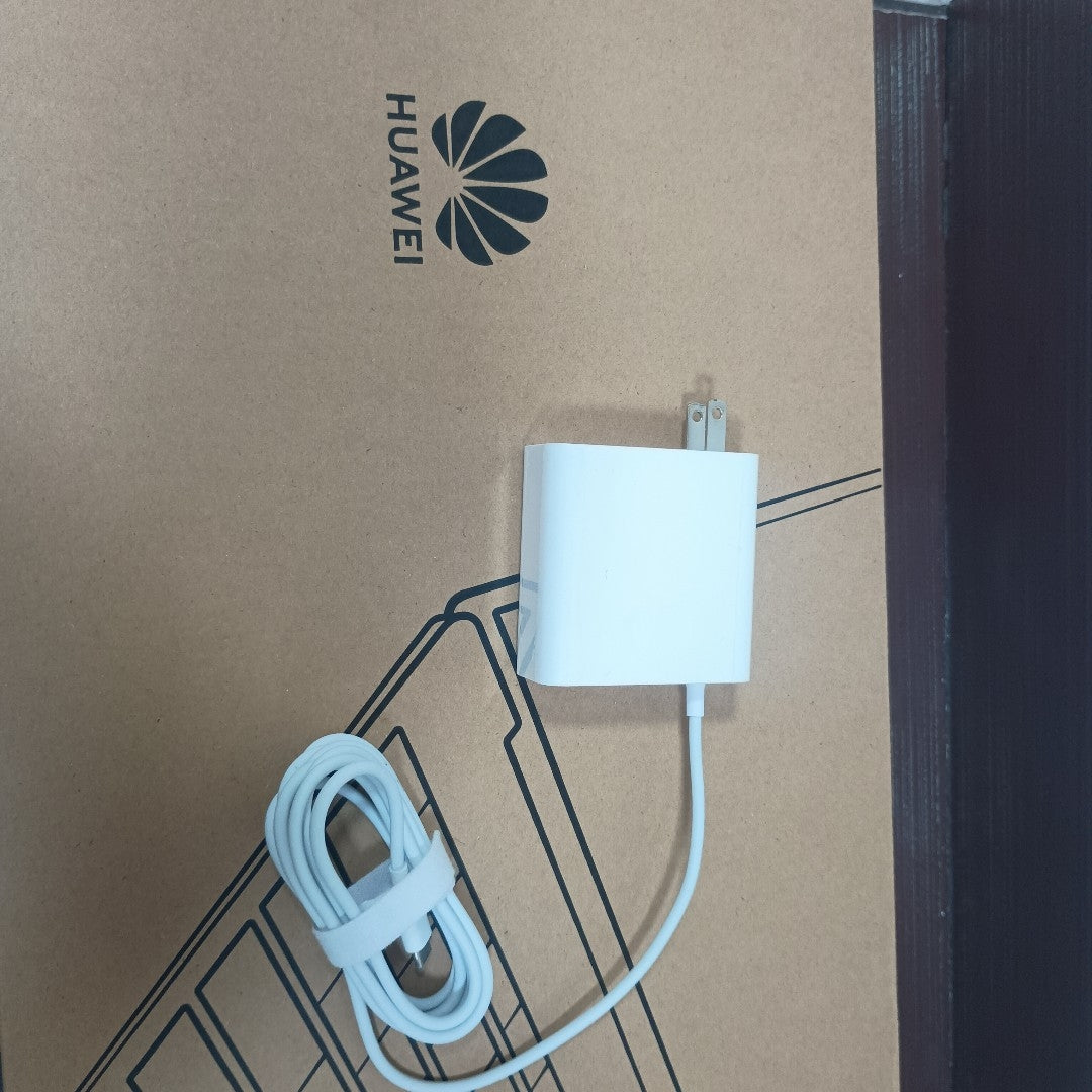 LAPTOP HUAWEI MATEBOOK 14 FLMH-X (2024) 1 TB SSD 16 GB RAM (SEMINUEVO)