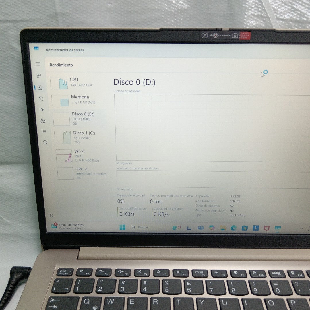 LAPTOP LENOVO IDEAPAD 3 14ITL6 (2023) 1 TB + 256 GB SSD 8 GB RAM (SEMINUEVO)