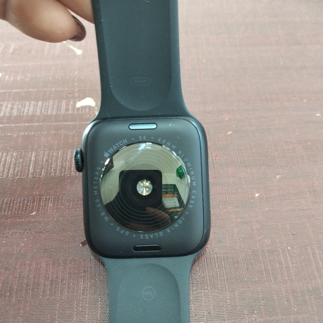 SMARTWATCH APPLE SE 2 ALUMINIO A2723 44 MM GPS (SEMINUEVO)