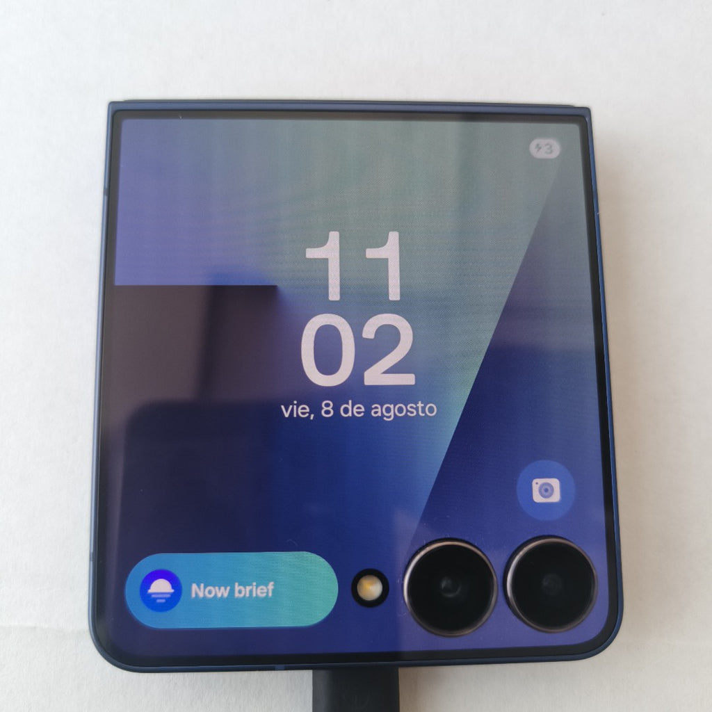 CELULAR SAMSUNG GALAXY Z FLIP 7 SM-F766B (2025) 512 GB 12 GB RAM (SEMINUEVO)
