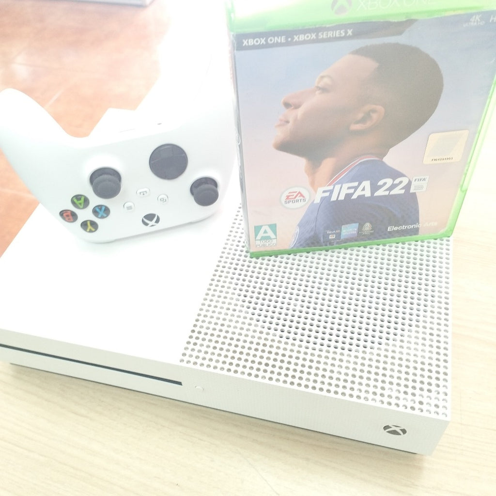 CONSOLA DE VIDEOJUEGO MICROSOFT XBOX ONE S 1 TB (SEMINUEVO)